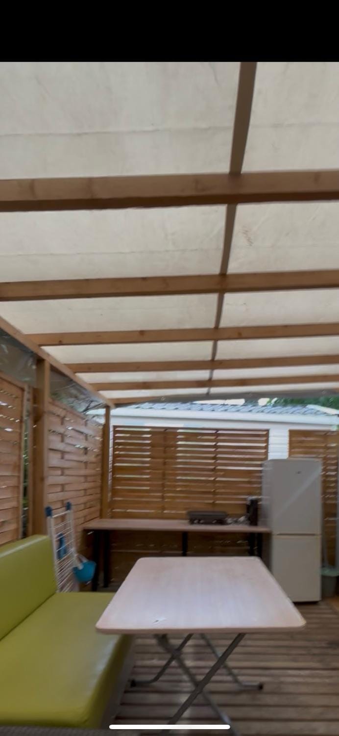 Mobil home locazur83 Campground/ 
RV Resort in Roquebrune-sur-Argens