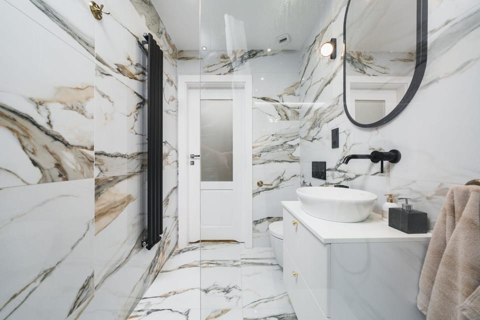 Shower, Bathroom, towels