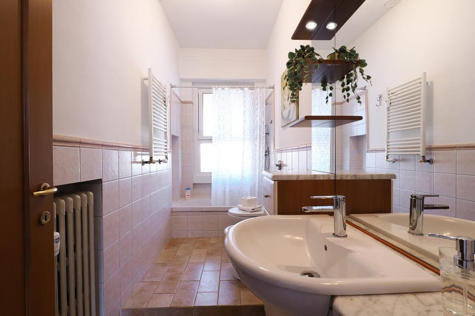 Bathroom, Bath