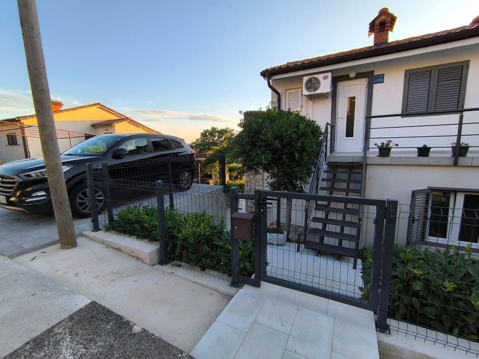 Apartman Maja Apartment in Primorje-Gorski Kotar County