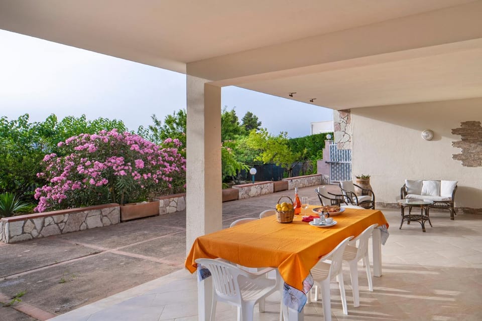 Villa Baia di Guidaloca Villa in Sicily
