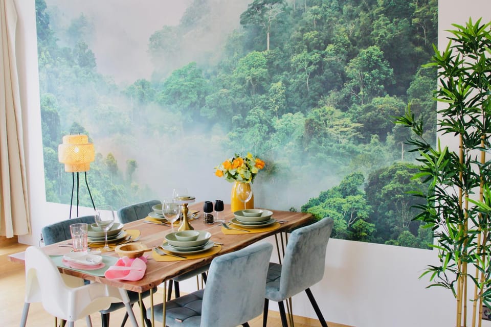 FeWoZauber - Domschloss, Zentrum, 6 Personen, Business, Dachterrasse, Familien Apartment in Schwerin