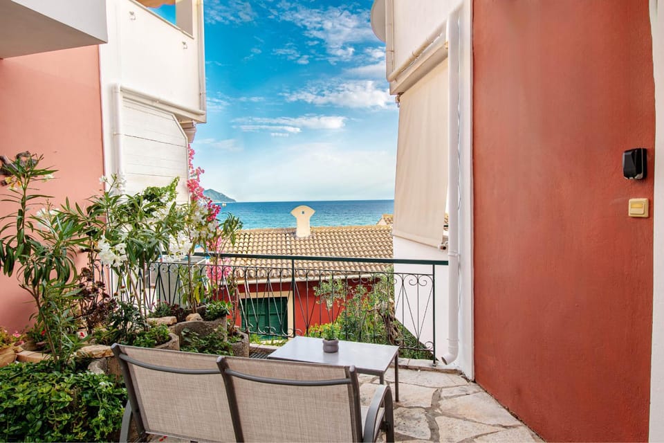 Patio, Day, View (from property/room), Balcony/Terrace, Sea view