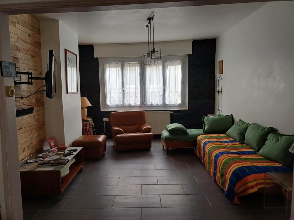 TV and multimedia, Living room