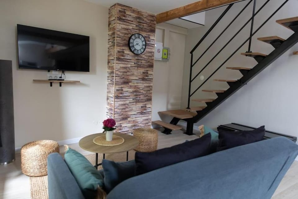 Studio en vieille ville avec chambre en mezzanine Apartment in Hauts-de-France