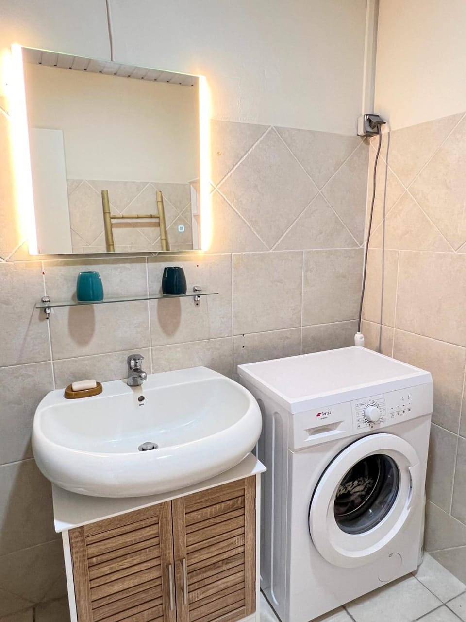 Bathroom, washing machine