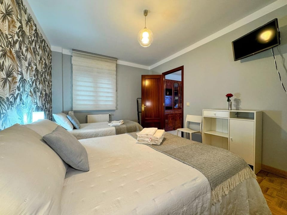 Apartamento Elena Céntrico con WiFi Apartment in Cangas de Onís