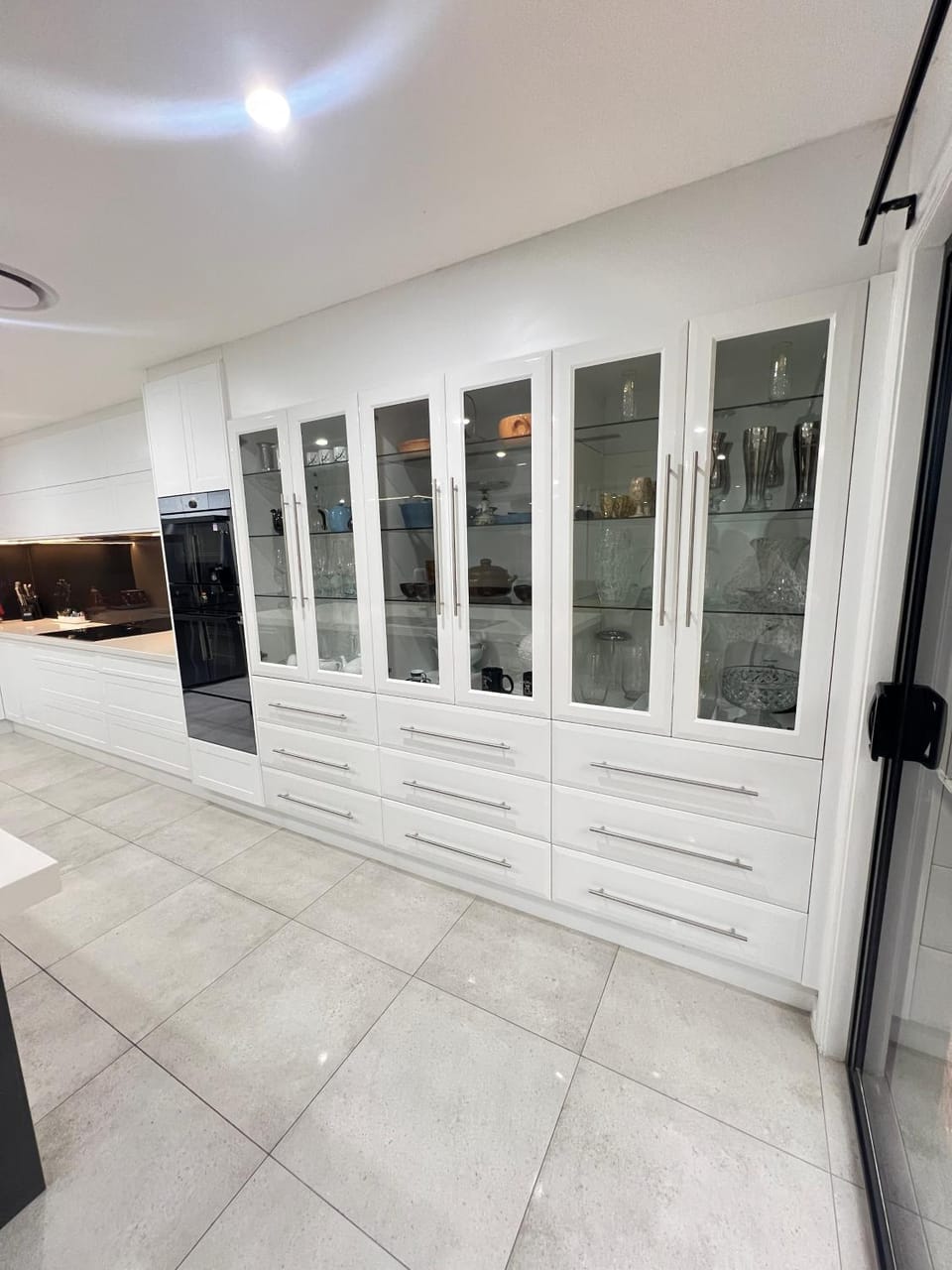 Coffee/tea facilities, kitchen