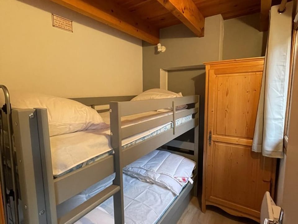 Duplex au Lioran avec balcon, proche pistes et commerces - FR-1-787-25 Apartment in Auvergne-Rhône-Alpes