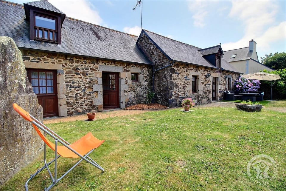 Embalaba House in Brittany
