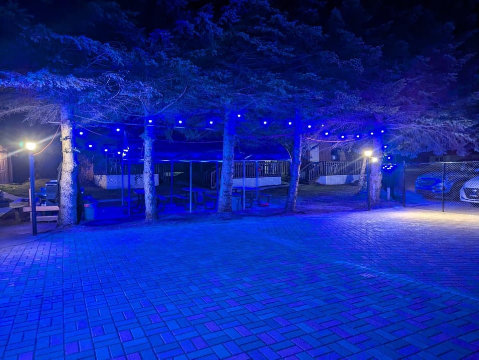 Seating area, Inner courtyard view