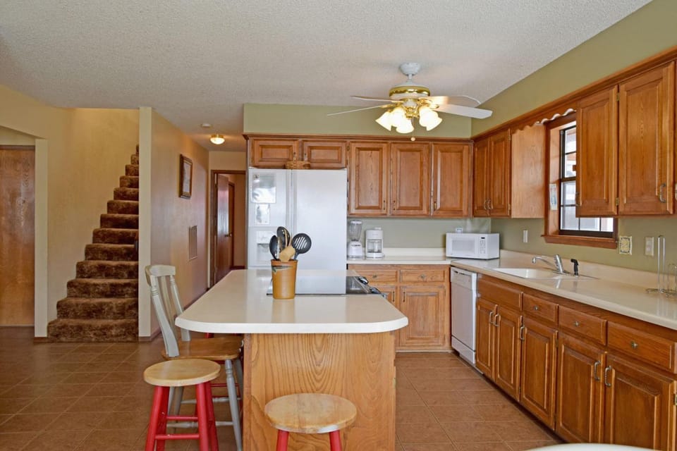 Kitchen or kitchenette, dishwasher, microwave, stove, kitchen