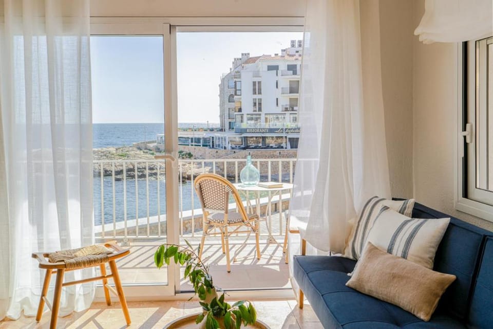 Pis amB terrassa a La Escala Apartment in L'Escala
