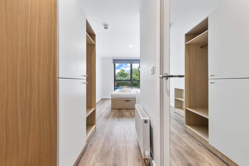 Budget-Friendly Ensuite Room In Southeast London Inn in London Borough of Lewisham