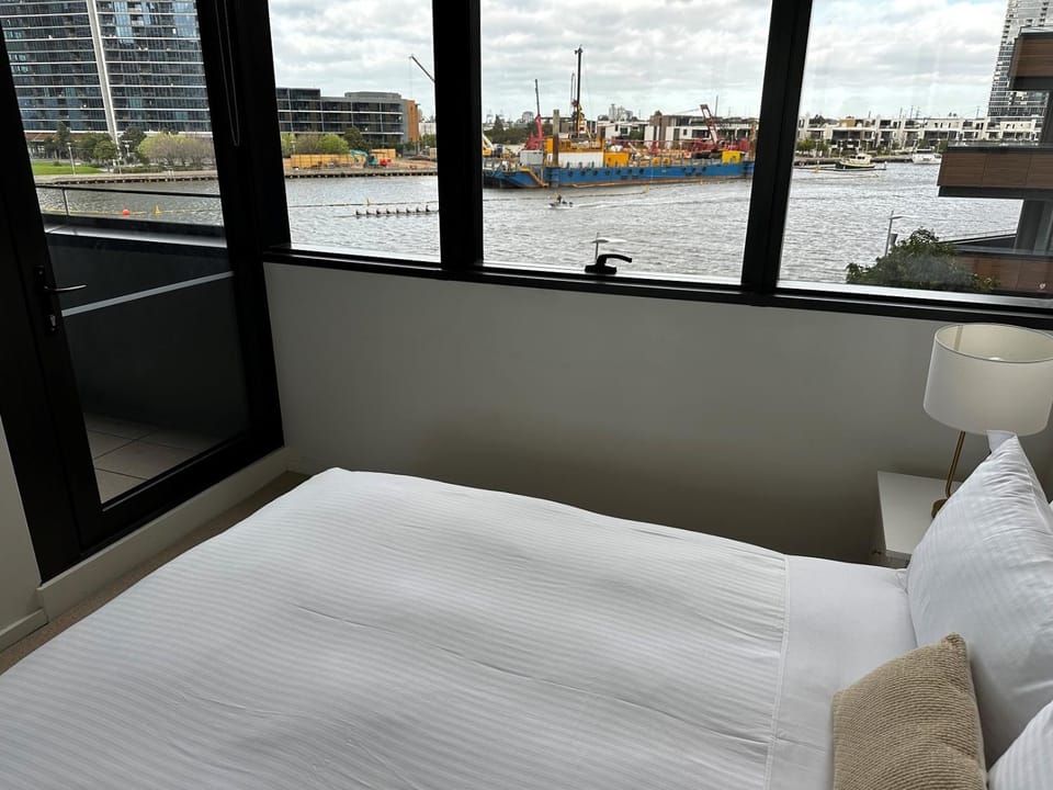 Wyndel Apartments One Bedroom Mel883Col210S Apartment in Melbourne