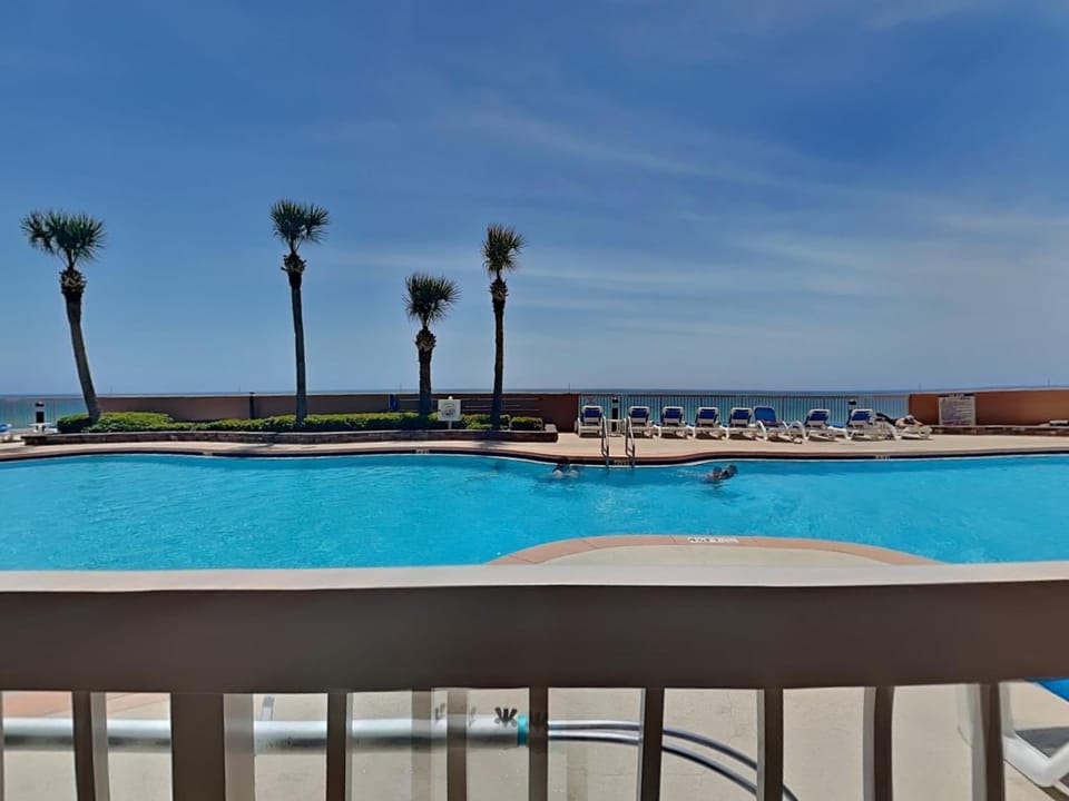 Garden, Balcony/Terrace, Pool view, Sea view, Swimming pool