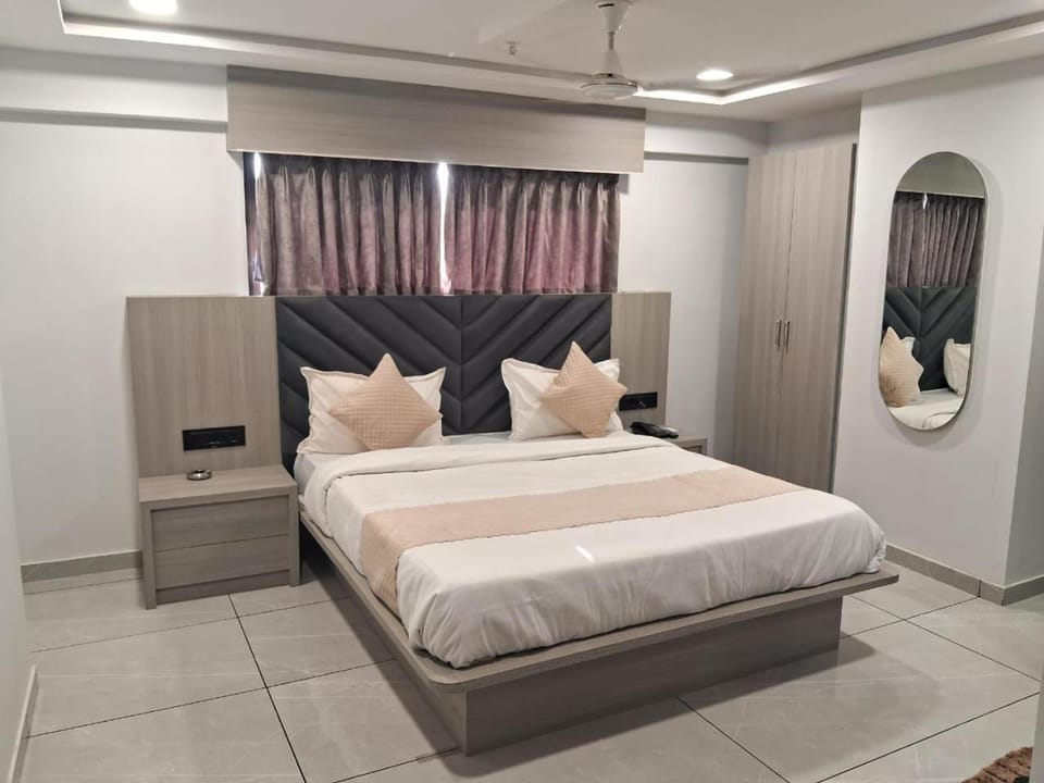 Hotel Metro Inn Hotel in Ahmedabad