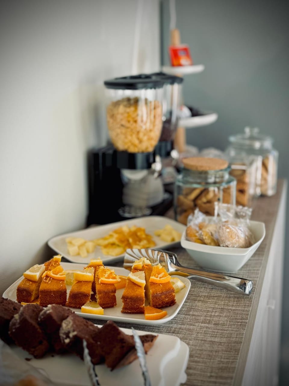 Food and drinks, Food, Breakfast, Buffet breakfast