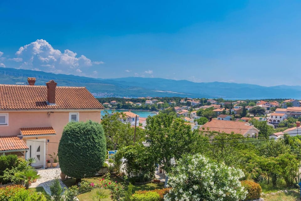 Apartment Presker Apartment in Primorje-Gorski Kotar County