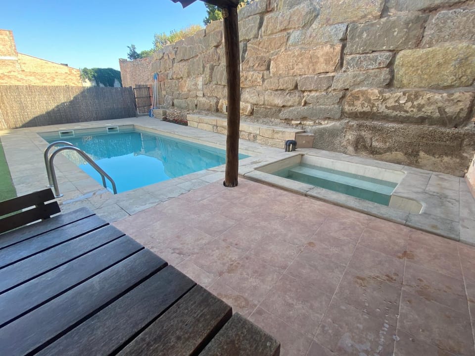 Natural landscape, Hot Tub, Hot Tub, Pool view, Swimming pool