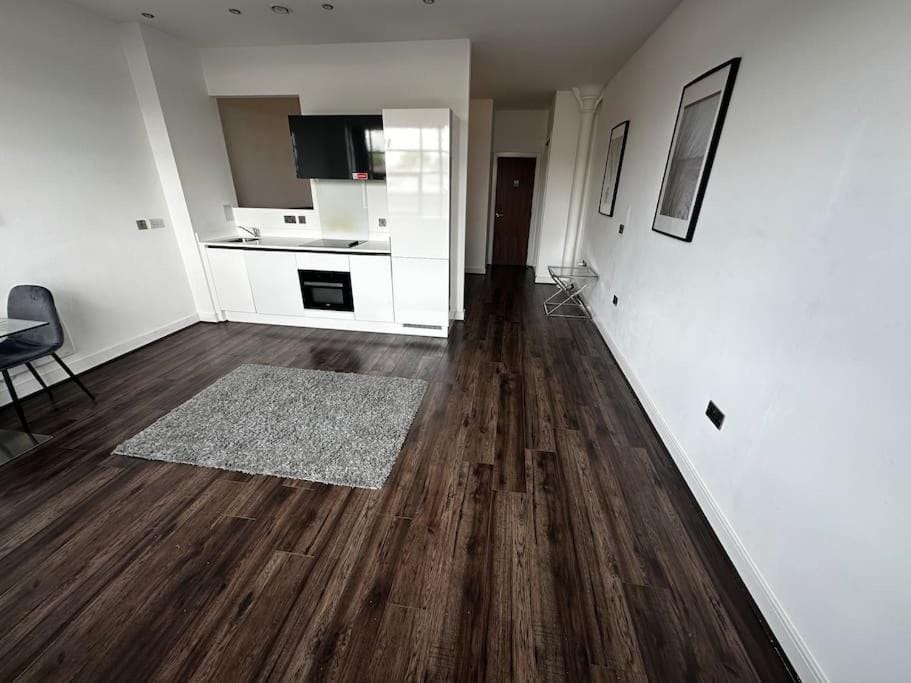 342 Stunning One Bedroom Studio Apartment Apartment in Birmingham