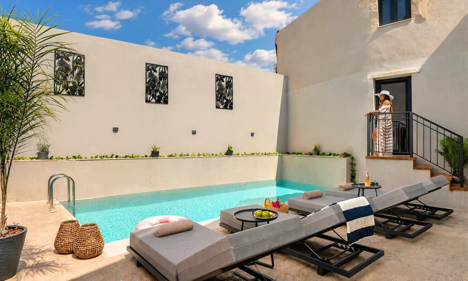 Property building, Patio, Day, Natural landscape, View (from property/room), Balcony/Terrace, Living room, Seating area, Pool view, Swimming pool, sunbed