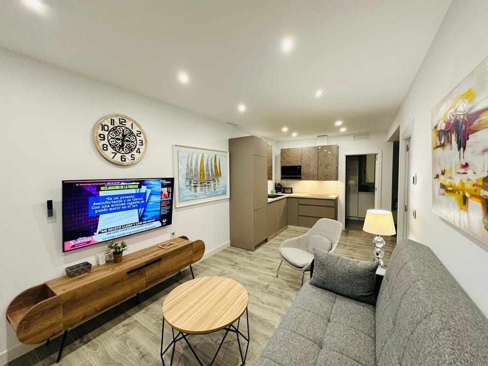 Marina Bay 2 Apartment in Benalmadena