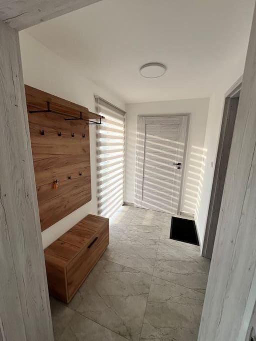 Útulný nový byt 1 km od Kristýny Apartment in Czechia