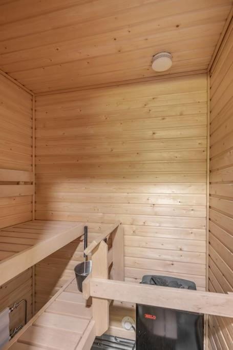 Nordic Glow Studio Apartment in Rovaniemi