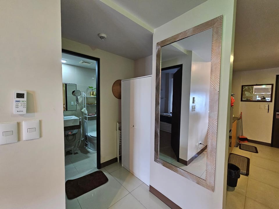 40th floor Penthouse Apartment with Great View Apartment in Pasay