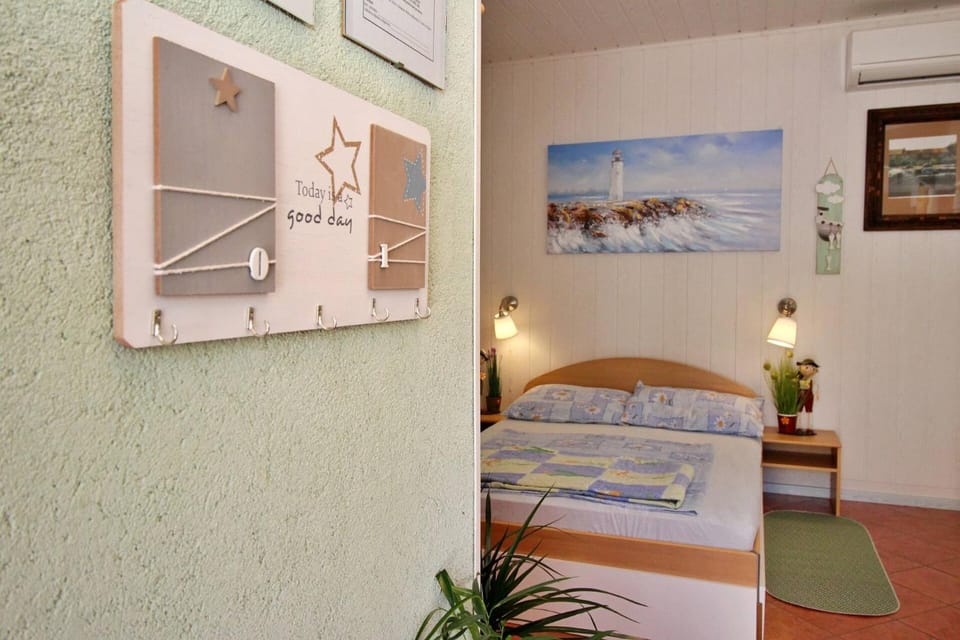 Apartment Renata Bed and Breakfast in Primorje-Gorski Kotar County