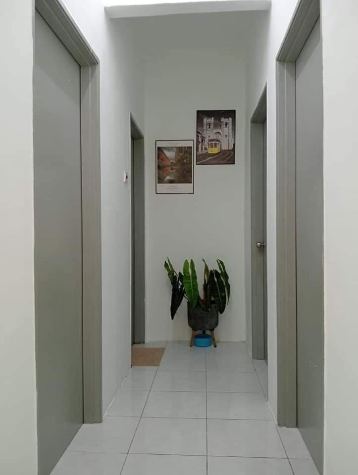 EM Camar Seaview Homestay at Sutra Villa2 Apartment in Pahang, Malaysia