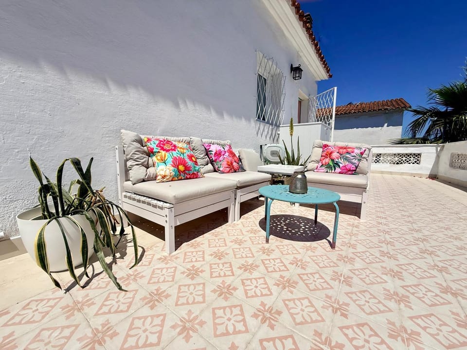 Day, Balcony/Terrace