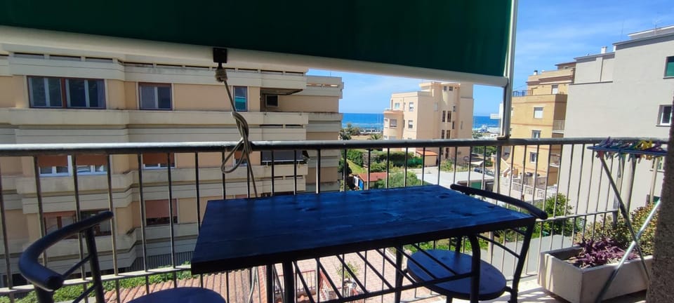 Property building, Patio, Day, Natural landscape, View (from property/room), Balcony/Terrace, Dining area, Sea view