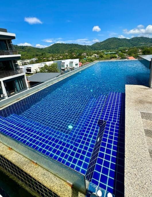 Mountain view, Swimming pool