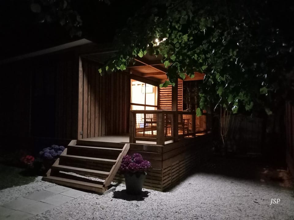 Patio, Night
