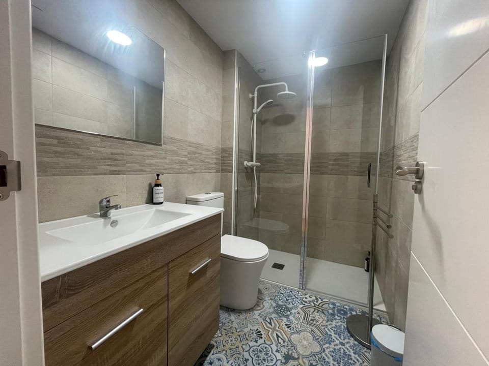 Shower, Toilet, Bathroom