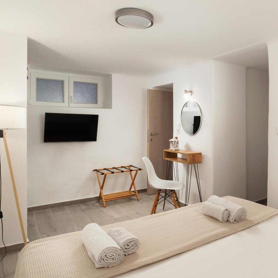 DK Square 3 Apartment in Decentralized Administration of the Aegean