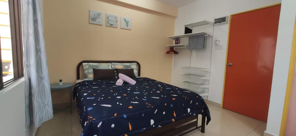 Bed, towels, wardrobe