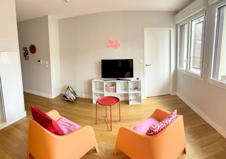 TV and multimedia, Living room