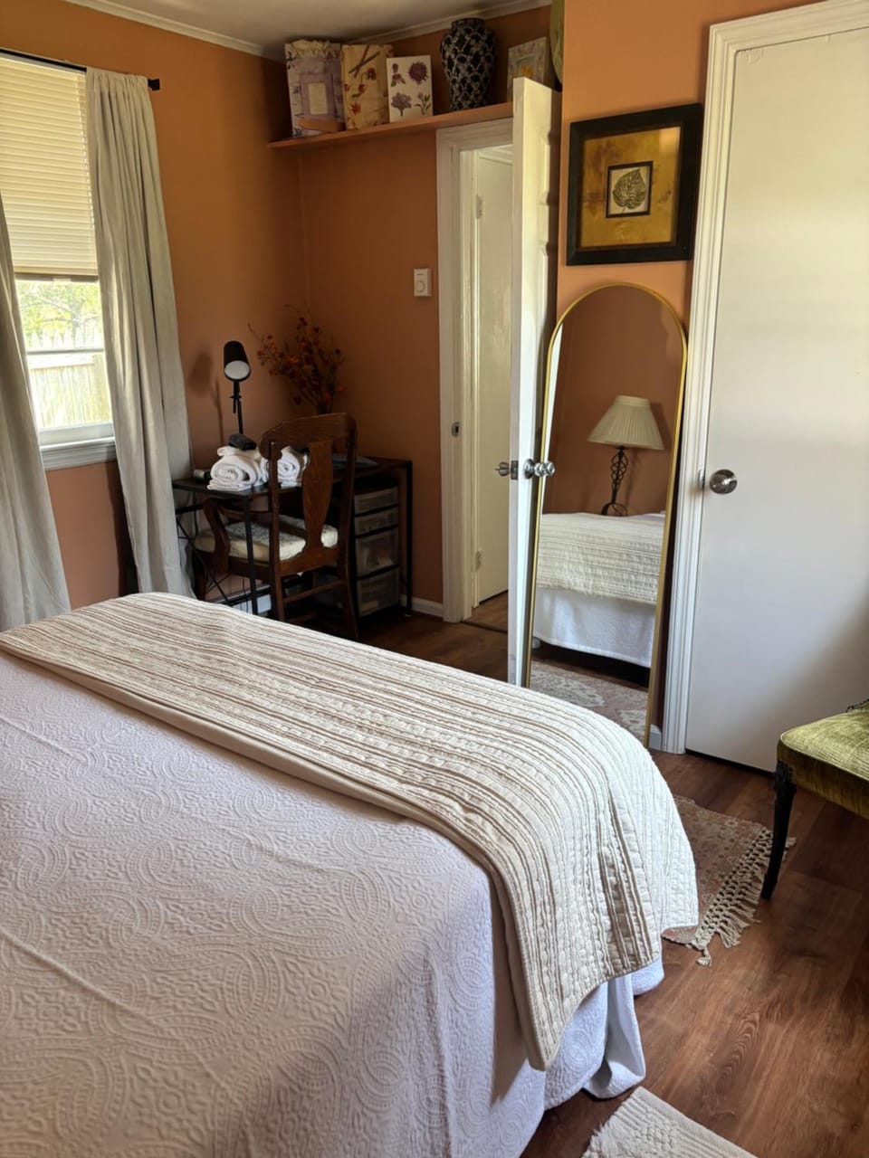 A sweet suite Bed and Breakfast in Quiogue