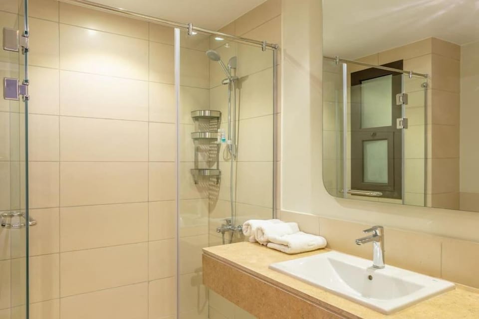 Sunny 1BR Retreat Newest Project Shedwan El Gouna Lagoon & Pool Apartment in Hurghada