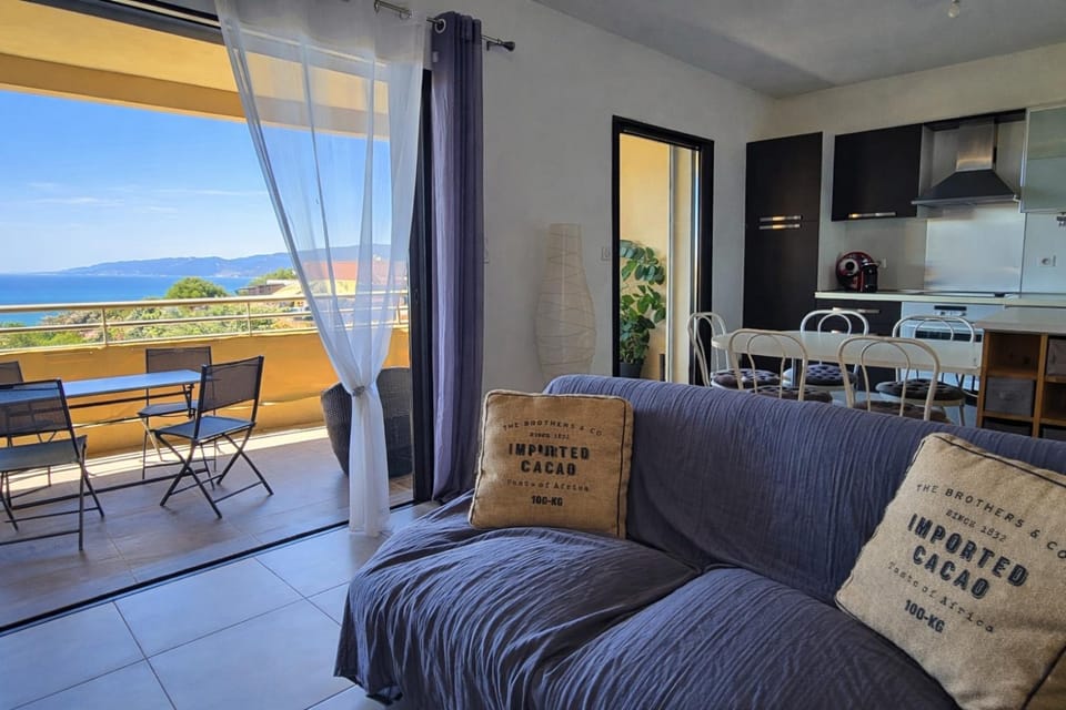 View (from property/room), Living room, Sea view