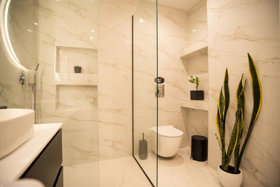Bathroom, Bath