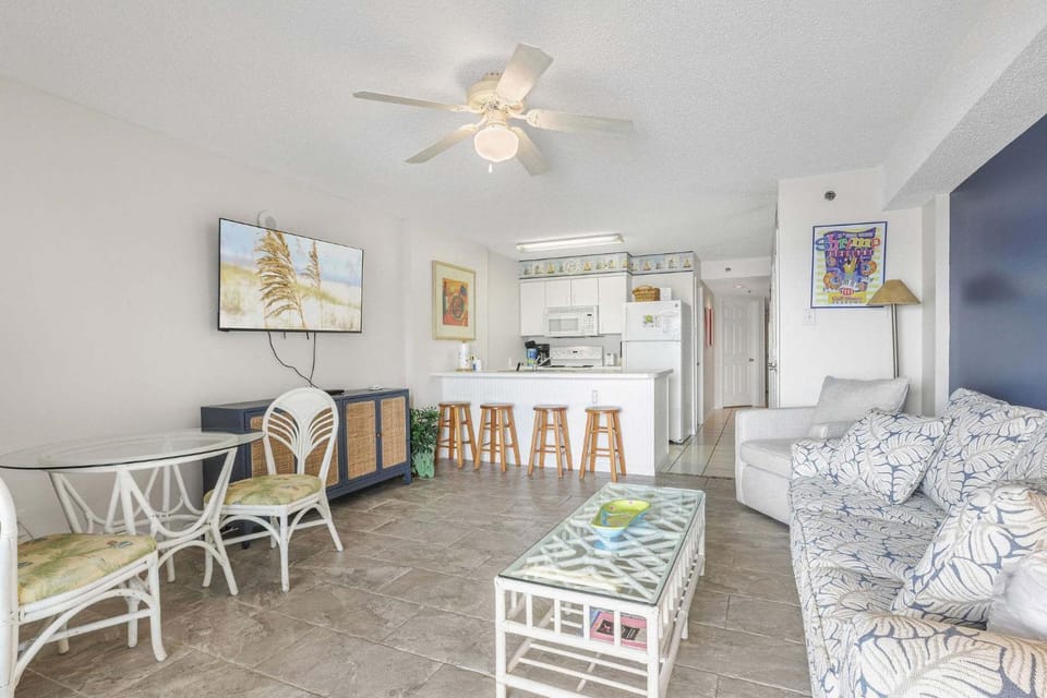 Tradewinds 602- Beachfront heated indoor pool House in Orange Beach