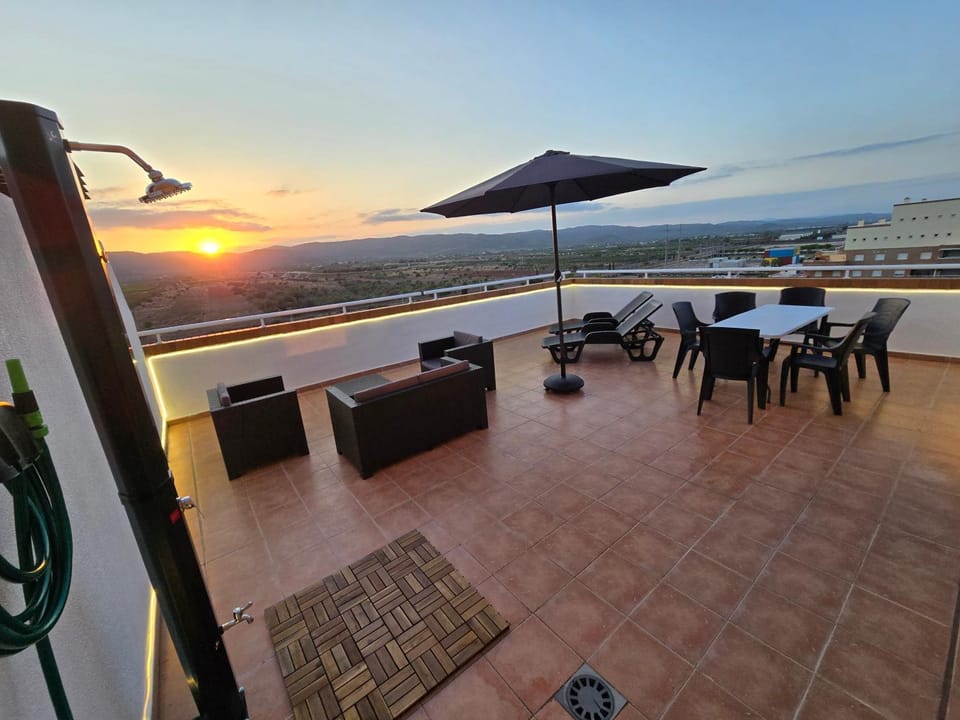View (from property/room), Balcony/Terrace