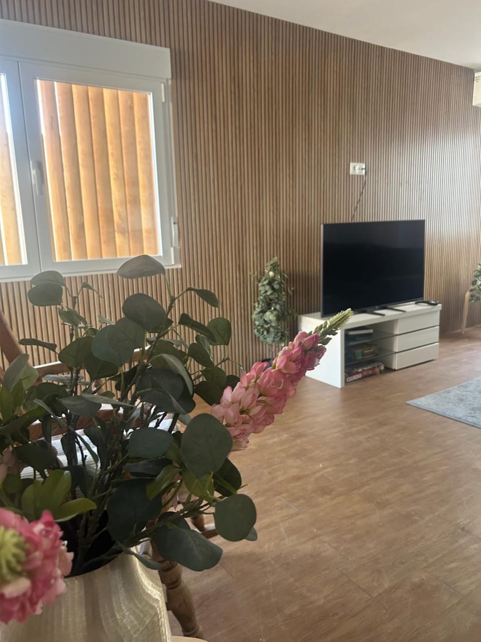 Communal lounge/ TV room, TV and multimedia, Evening entertainment