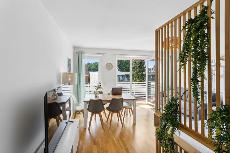 TV and multimedia, Balcony/Terrace, Balcony/Terrace, Dining area, Bedroom