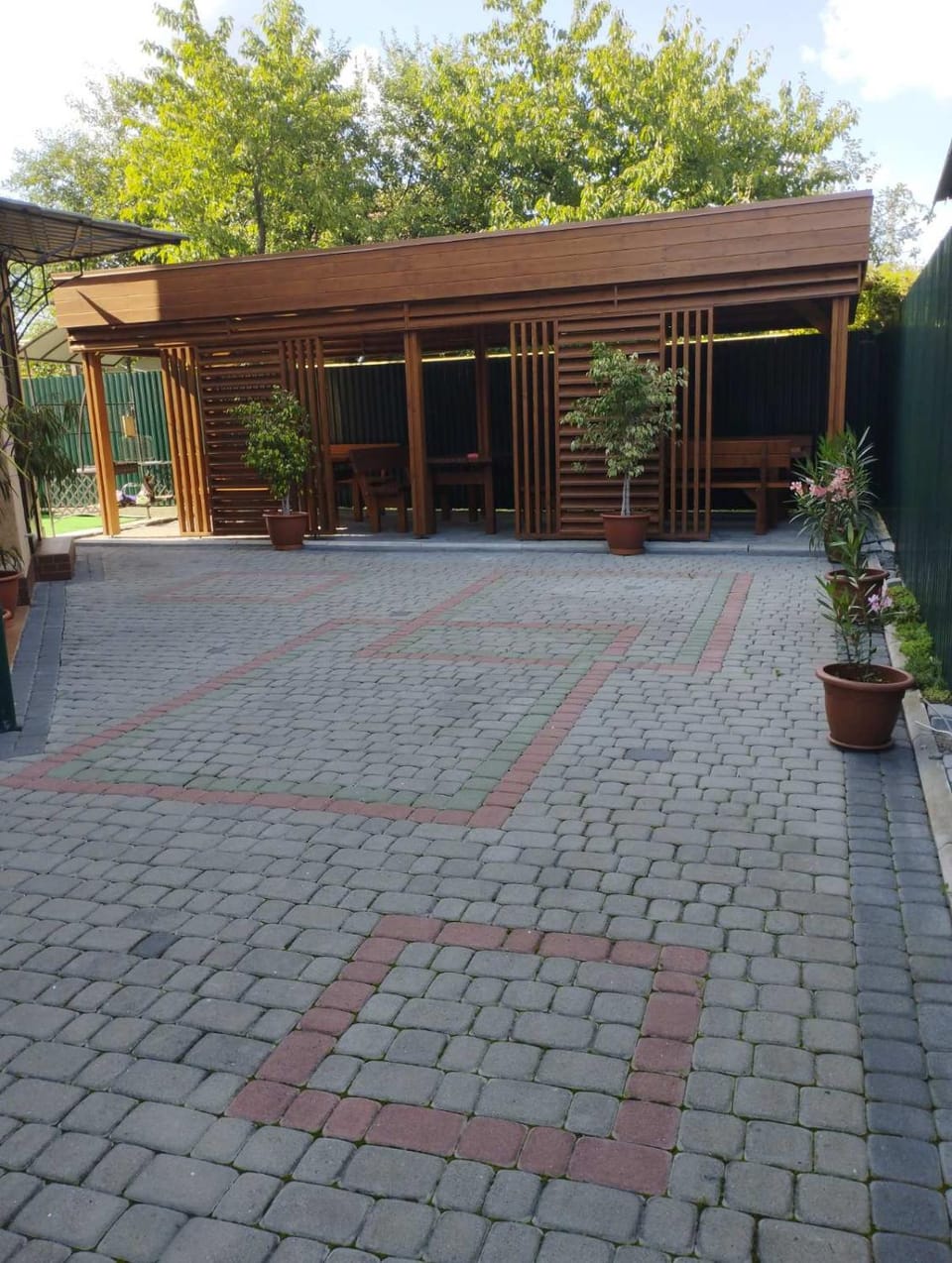 Property building, Balcony/Terrace