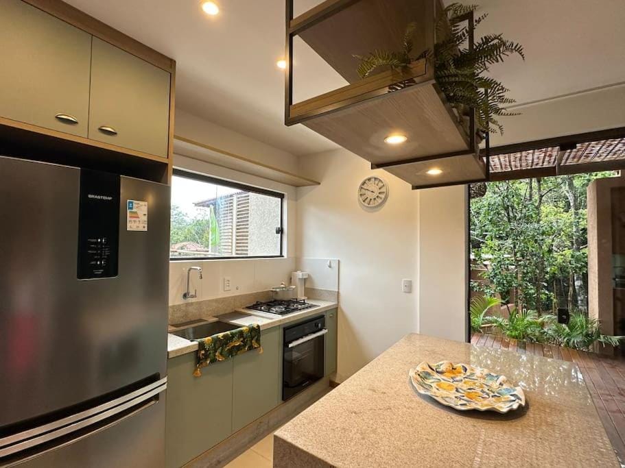 Kitchen or kitchenette, oven, stove